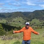 Marcelo Bohle Celebra la Democracia y Reconoce el Triunfo de Miguel Cárdenas